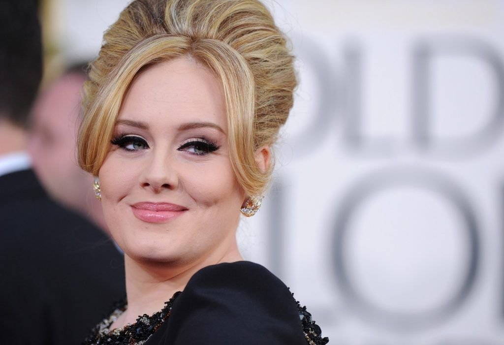 Beauty secrets help single mother Adele achieve peak beauty 7