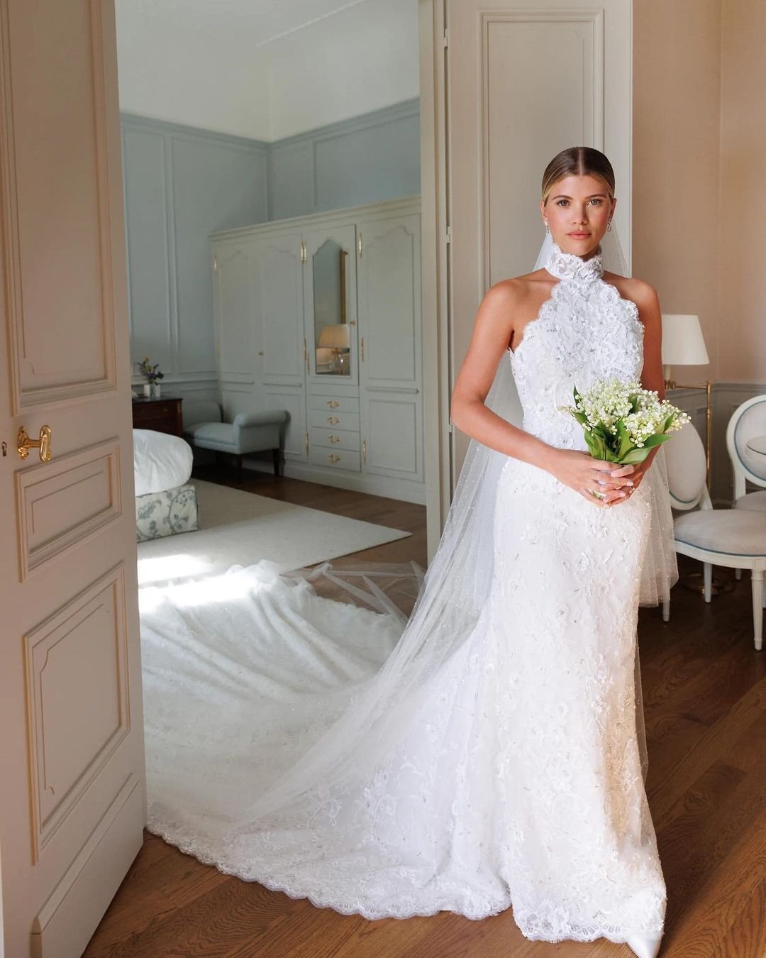Sofia Richie transformed into `Miss Chanel` in a fairy tale wedding in the South of France 1