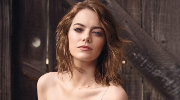 Emma Stone - From Spider-Man's girlfriend to Oscar `queen`. 0